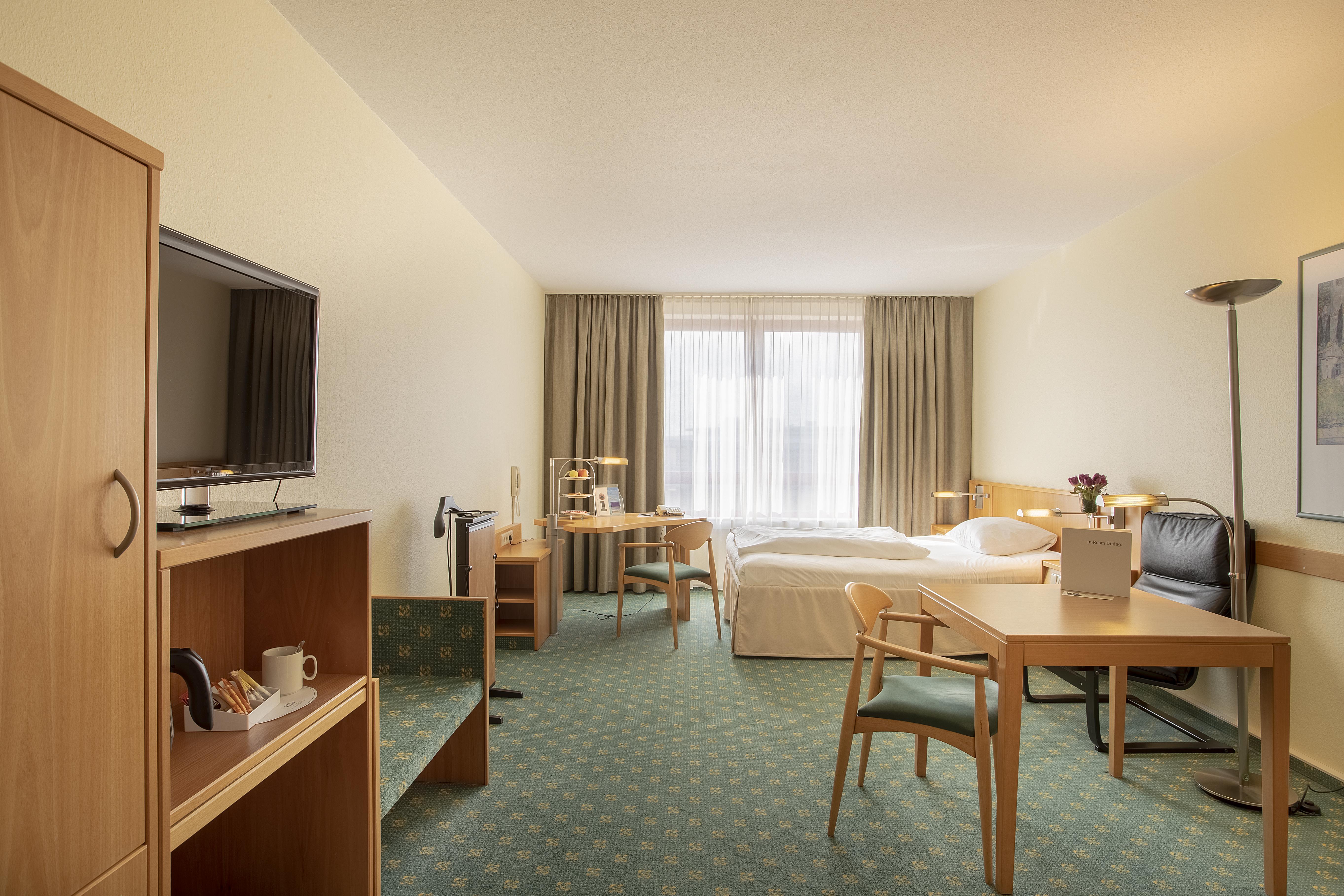 Elaya Hotel Frankfurt Oberursel Kültér fotó